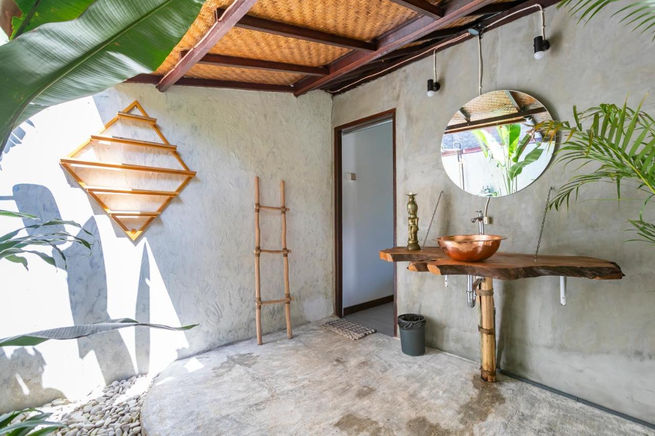Pina Bed & Breakfast